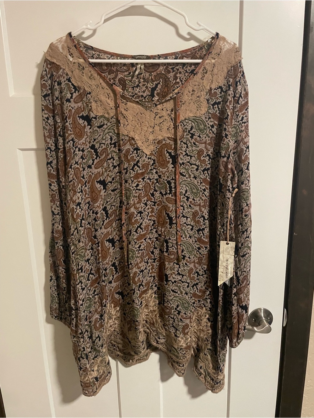Paisley Lace-Trim Long Sleeve Top